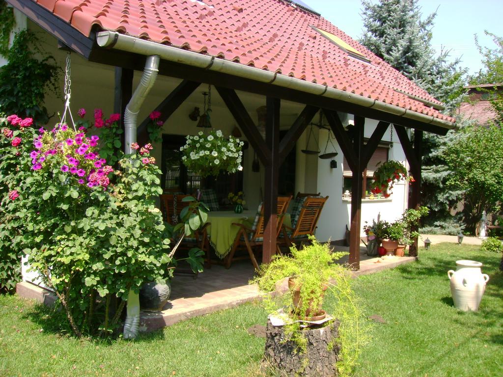 Hotel Kakukk Vendeghaz Gárdony Zewnętrze zdjęcie